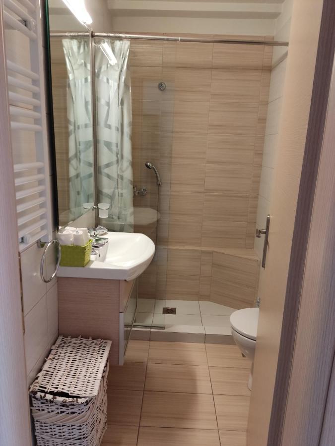 Central & Comfortable, With Acropolis View Atenas Exterior foto